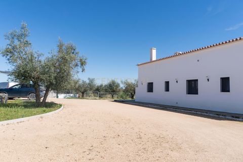 Villa a Alandroal, Evora, Alandroal - € 560.000 | Ref: C0364-05711 - foto 2