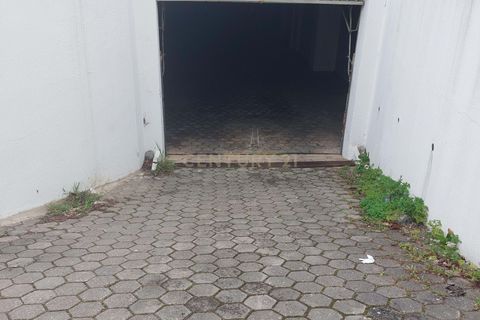 Garage i Alvor, Faro, Alvor - € 37.000 | Ref: C0240-03611 - foto 3
