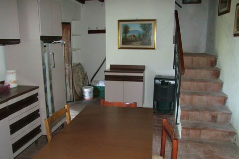 Villa a Rufina, Florence, Rufina - € 80.000 | Ref: 0788-2 - foto 8