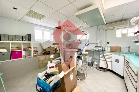 L'establiment comercial a Orgeval, Yvelines, Orgeval - € 21.960/mes | Ref: getkey_u_526029650 - foto 6