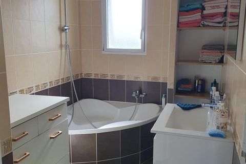 Villa a Loudeac, Cotes-d'Armor, Loudeac - € 324.900 | Ref: getkey_u_525523637 - foto 6