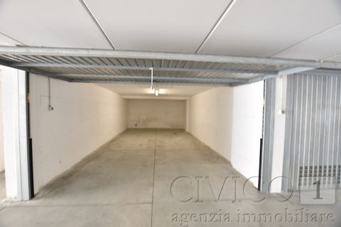 Garage i Padua, Padua, Padua - € 100.000 | Ref: DOM100 - foto 4