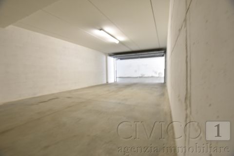 Garage i Padua, Padua, Padua - € 100.000 | Ref: DOM100 - foto 7