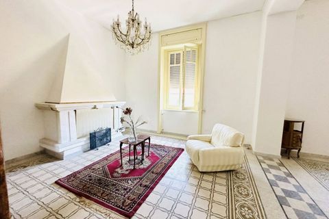 Villa a Carrara, Massa and Carrara, Carrara - € 900.000 | Ref: 107897 - foto 24