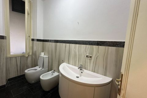 Villa a Carrara, Massa and Carrara, Carrara - € 900.000 | Ref: 107897 - foto 35