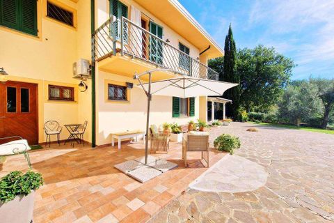 Villa a Montecarlo, Lucca, Montecarlo - € 1.100.000 | Ref: A6551RV2526094A-1081376 - foto 4