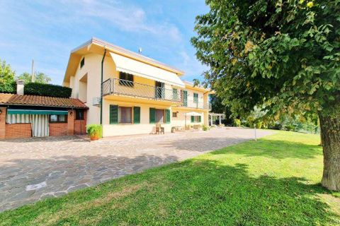 Villa a Montecarlo, Lucca, Montecarlo - € 1.100.000 | Ref: A6551RV2526094A-1081376 - foto 5