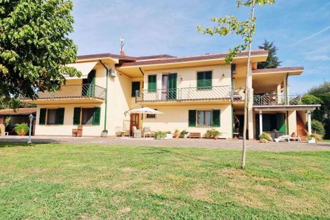 Villa a Montecarlo, Lucca, Montecarlo - € 1.100.000 | Ref: A6551RV2526094A-1081376 - foto 7