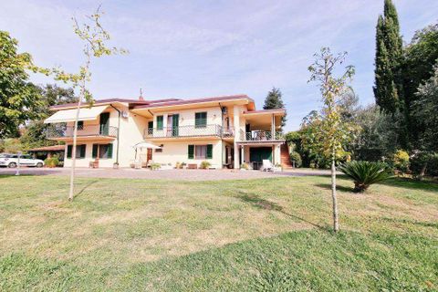 Villa a Montecarlo, Lucca, Montecarlo - € 1.100.000 | Ref: A6551RV2526094A-1081376 - foto 15