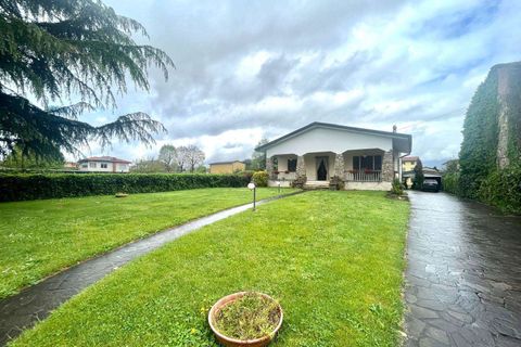 Villa i Capannori, Lucca, Capannori - € 500.000 | Ref: A10862RV2466173A-1084039 - foto 1