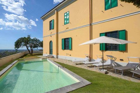 Villa i Massarosa, Lucca, Massarosa - € 1.400.000 | Ref: A7513RV2369672A-1084977 - foto 1