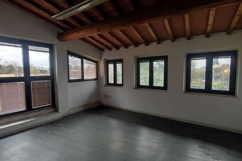 Erhvervsejendom i Florence, Florence, Florence - € 650.000 | Ref: A8150UF13301-1087906 - foto 3