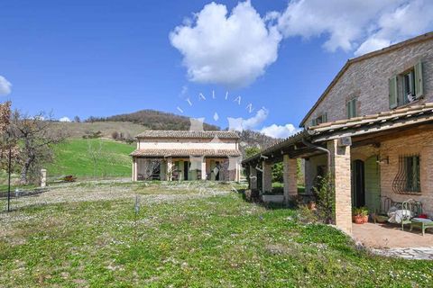 Landejendom i Cagli, Pesaro and Urbino, Cagli - € 1.270.000 | Ref: ila-581-1101797 - foto 6