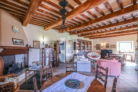 Landejendom i Cagli, Pesaro and Urbino, Cagli - € 1.270.000 | Ref: ila-581-1101797 - foto 30