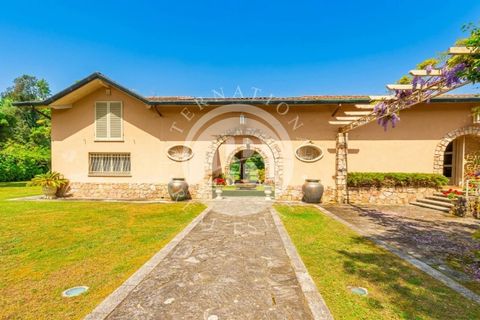Villa a Massa, Massa and Carrara, Massa - € 4.500.000 | Ref: IB 832 - foto 2