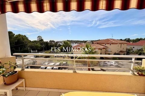 Lejlighed i Saint-Raphaël, Var, Saint-Raphaël - € 420.000 | Ref: 7298 - foto 1