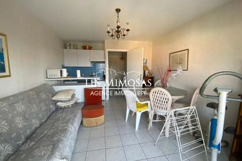 Lejlighed i Saint-Raphaël, Var, Saint-Raphaël - € 420.000 | Ref: 7298 - foto 8