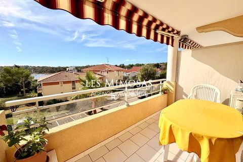 Lejlighed i Saint-Raphaël, Var, Saint-Raphaël - € 420.000 | Ref: 7298 - foto 10
