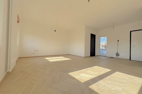Leilighet i Udine, Udine, Udine - € 185 000 | Ref: App. quadrilocale - foto 3