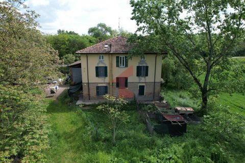 Landejendom i Parma, Parma, Parma - € 244.000 | Ref: Argini Enza - foto 4