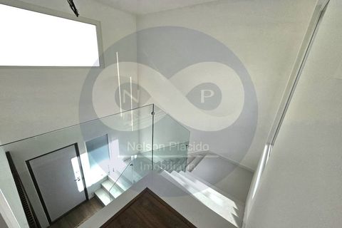 Villa a Odivelas, Lisbon, Odivelas - € 750.000 | Ref: NP0461 - foto 2