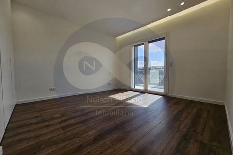 Villa a Odivelas, Lisbon, Odivelas - € 750.000 | Ref: NP0461 - foto 13