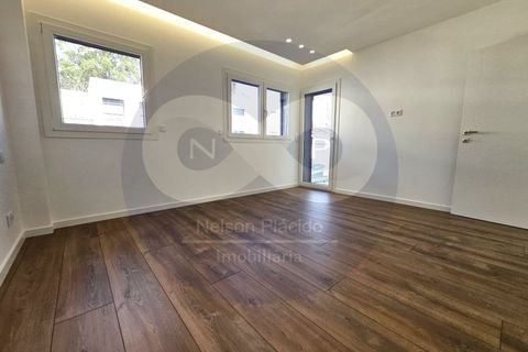Villa a Odivelas, Lisbon, Odivelas - € 750.000 | Ref: NP0461 - foto 17