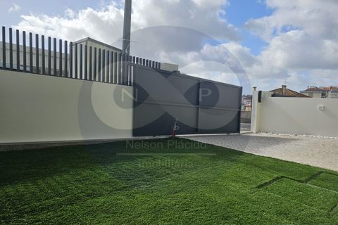 Villa a Odivelas, Lisbon, Odivelas - € 750.000 | Ref: NP0461 - foto 20