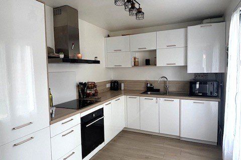 Villa a Pontault-Combault, Seine-et-Marne, Pontault-Combault - € 320.000 | Ref: 3011443865 - foto 3