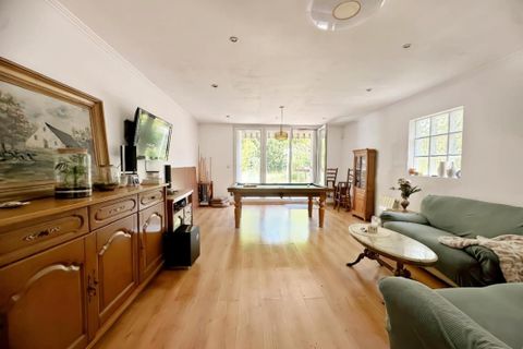 Villa i Villetaneuse, Seine-Saint-Denis, Villetaneuse - € 329.000 | Ref: 3011440265 - foto 6