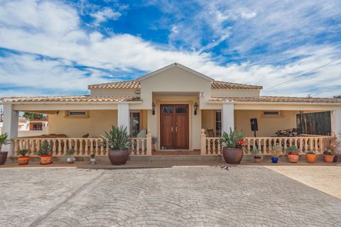 Villa en Heredades, Alicante, Heredades - € 595.000 | Ref: FFDLF115 - photo 1