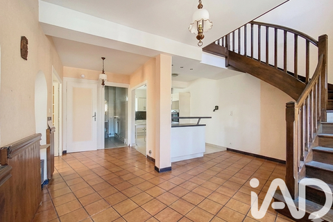 Villa a Saint-Genis-Laval, Rhone, Saint-Genis-Laval - € 390.000 | Ref: 65700 - foto 5