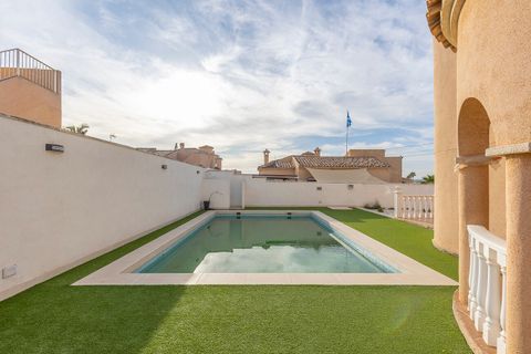 Villa en Ciudad Quesada, Alicante, Ciudad Quesada - € 385.000 | Ref: MCO-76145 - photo 39