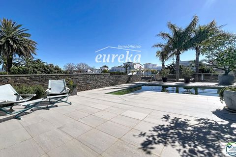 Villa a Empuriabrava, Gerona, Empuriabrava - € 930.000 | Ref: 2549 - foto 6