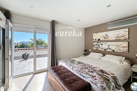 Villa a Empuriabrava, Gerona, Empuriabrava - € 930.000 | Ref: 2549 - foto 24