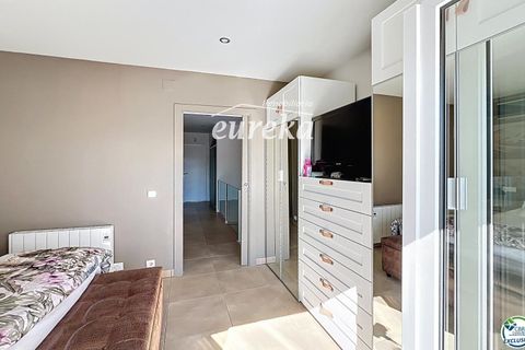 Villa a Empuriabrava, Gerona, Empuriabrava - € 930.000 | Ref: 2549 - foto 31