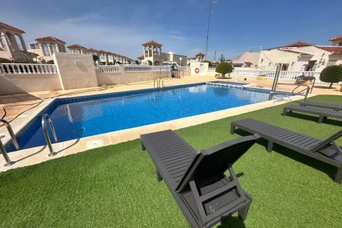 Villa en Algorfa, Alicante, Algorfa - € 229.750 | Ref: 200-4744 - photo 2