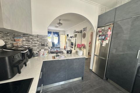 Villa en Algorfa, Alicante, Algorfa - € 229.750 | Ref: 200-4744 - photo 12