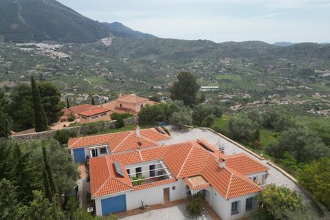 Villa i Alcaucin, Malaga, Alcaucin - € 525.000 | Ref: IRE2614 - foto 43