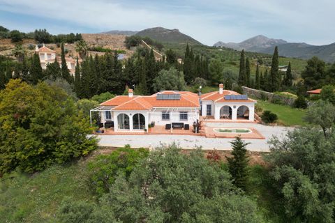 Villa i Alcaucin, Malaga, Alcaucin - € 525.000 | Ref: IRE2614 - foto 34