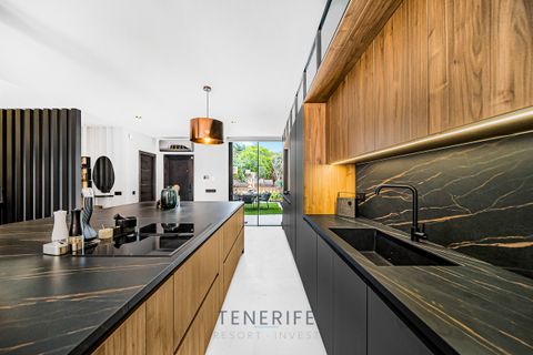 Byhus i Adeje, Tenerife, Adeje - € 1.395.000 | Ref: TRI-180326-03 - foto 25