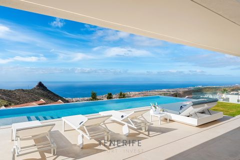 Villa i Adeje, Tenerife, Adeje - € 3.390.000 | Ref: TRI-291225-01 - foto 1