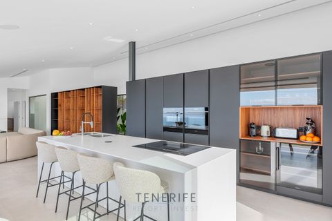 Villa i Adeje, Tenerife, Adeje - € 3.390.000 | Ref: TRI-291225-01 - foto 12
