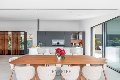 Villa i Adeje, Tenerife, Adeje - € 3.390.000 | Ref: TRI-291225-01 - foto 15