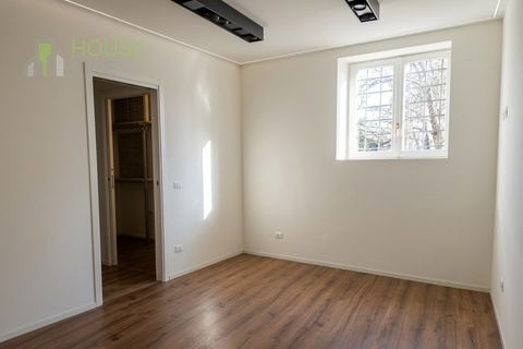 Erhvervsejendom i Schio, Vicenza, Schio - € 200.000 | Ref: HL0391 - foto 4