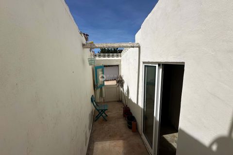 Villa i Budens, Faro, Budens - € 180.000 | Ref: M-2603 - foto 17