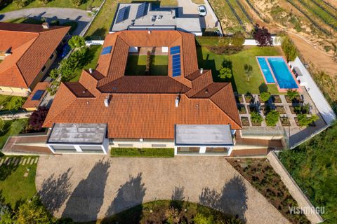 Villa i Arcos de Valdevez, Viana do Castelo, Arcos de Valdevez - € 1.490.000 | Ref: VAS-1826 - foto 4