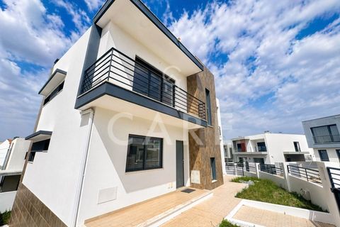 Villa i Laranjeiro, Setubal, Laranjeiro - € 695.000 | Ref: CAS_636 - foto 1