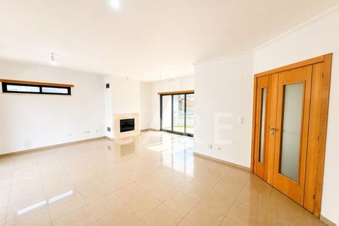 Villa i Laranjeiro, Setubal, Laranjeiro - € 695.000 | Ref: CAS_636 - foto 12