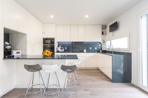 Villa a Odivelas, Lisbon, Odivelas - € 760.000 | Ref: D3398 - foto 3
